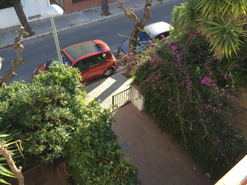 Way To Bcn Sitges Apartment Ruang foto