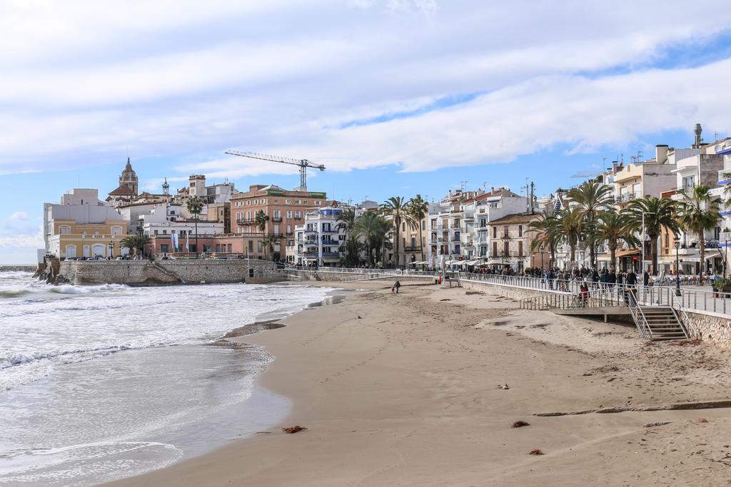 Way To Bcn Sitges Apartment Bagian luar foto